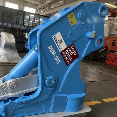 DONSANG Hydraulic Concrete Pulverizer with Magnet Attachment for 20 - 30 Tons Excavator